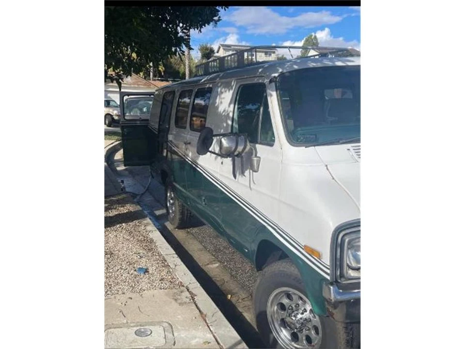 1977 Dodge Ram Van - Image 10 of 14