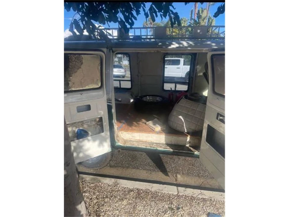 1977 Dodge Ram Van - Image 14 of 14