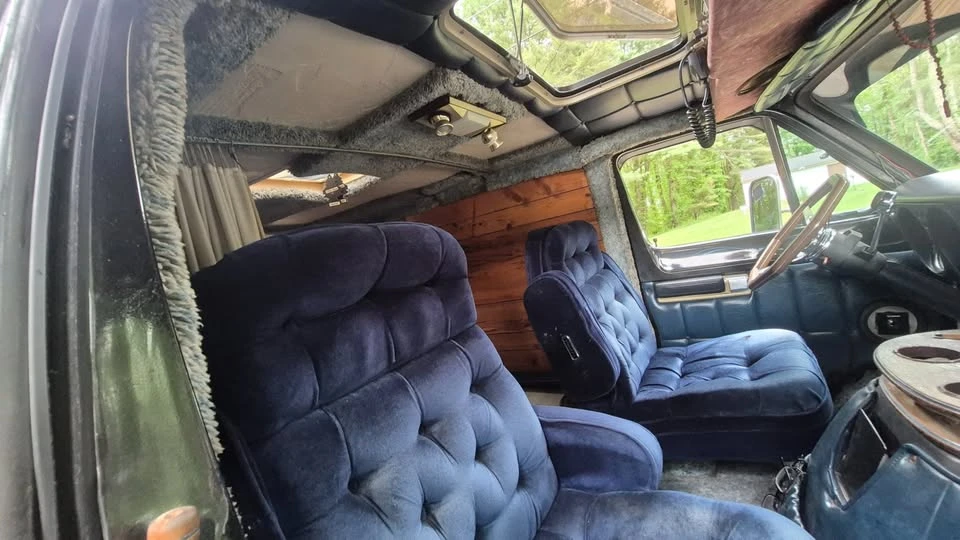 1977 Dodge Ram Van - Image 10 of 20