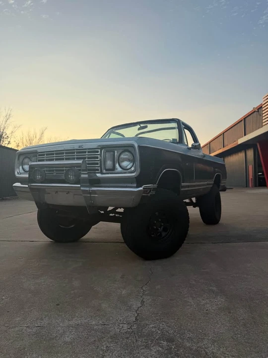 1977 Dodge Ramcharger - Image 3 of 10