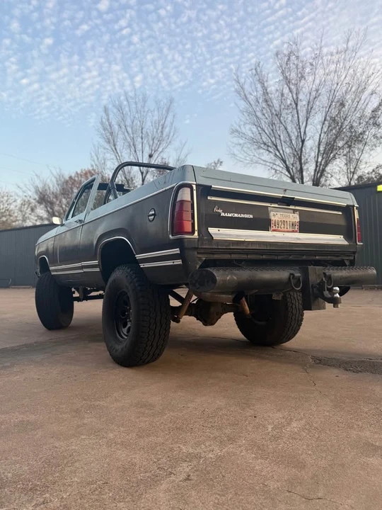 1977 Dodge Ramcharger - Image 4 of 10