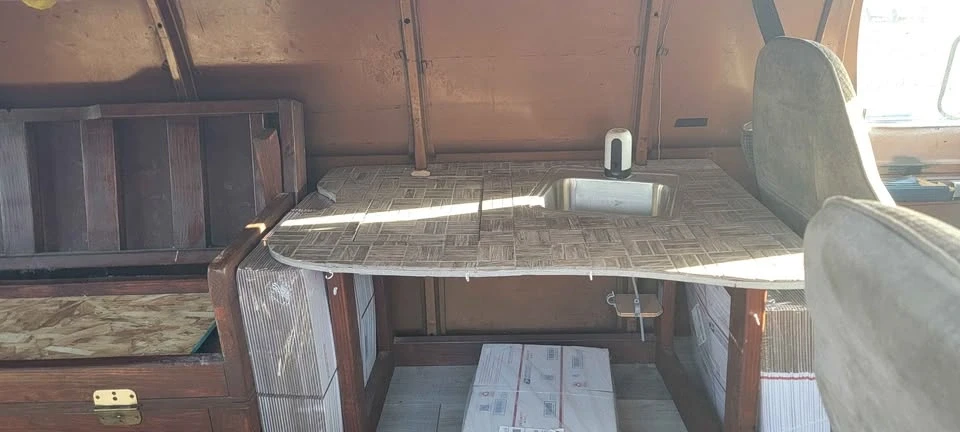 1977 Dodge Ram Van - Image 10 of 16