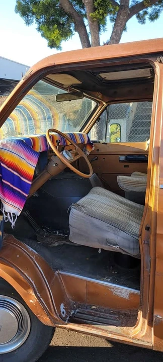 1977 Dodge Ram Van - Image 12 of 16