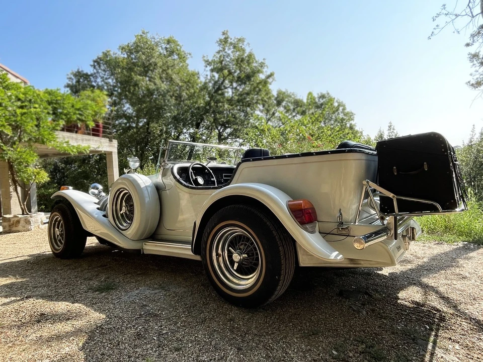 1977 Excalibur - Image 7 of 30