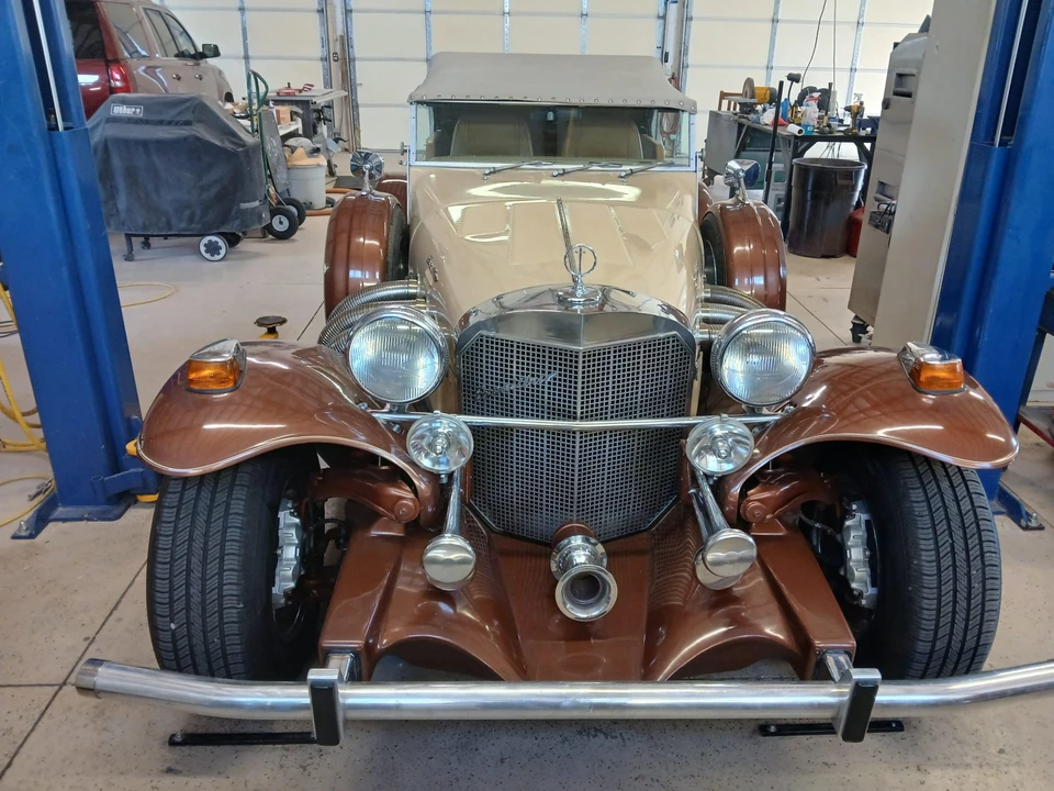 1977 Excalibur - Image 5 of 31