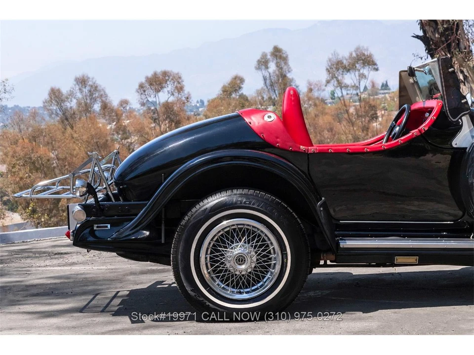 1977 Excalibur - Image 24 of 31