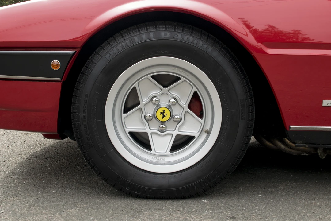 1977 Ferrari 400 GT - Image 28 of 31