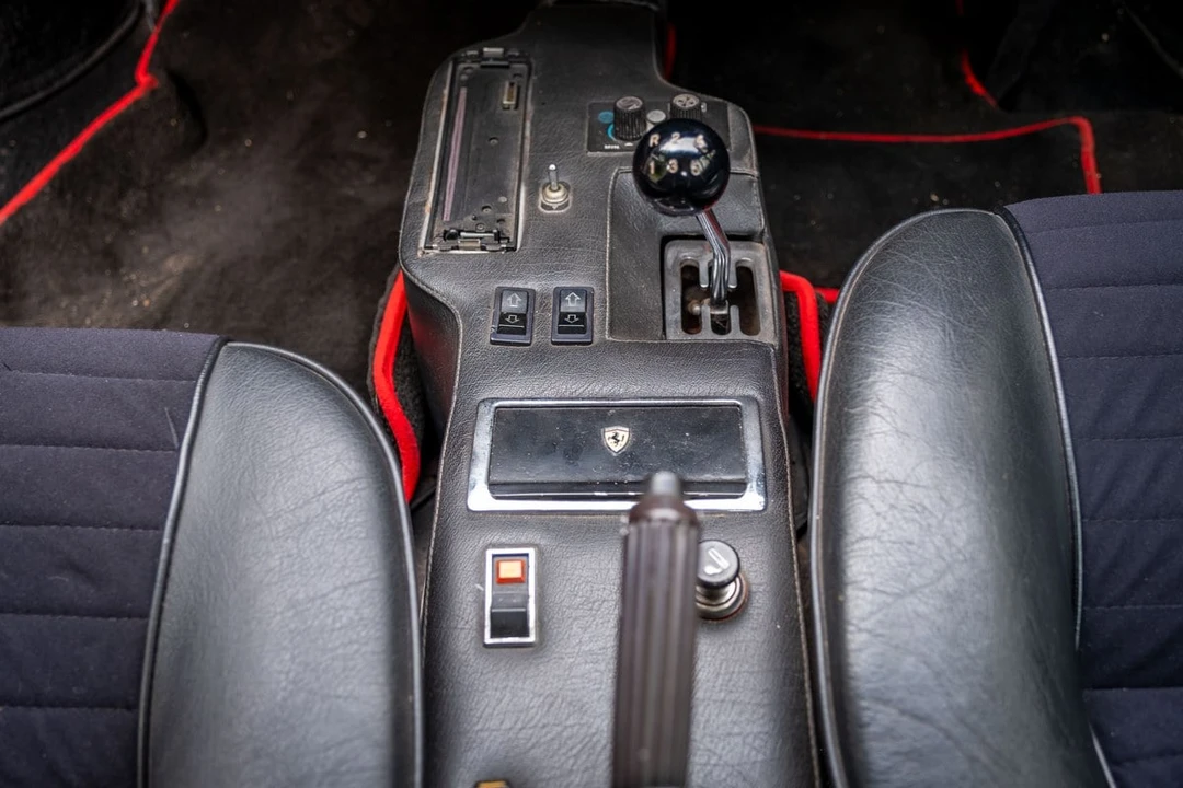 1977 Ferrari 308 GT4 - Image 26 of 30