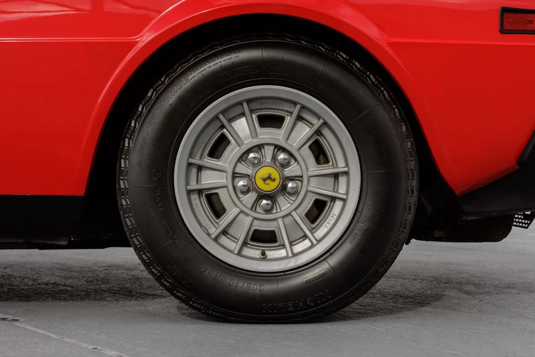 1977 Ferrari 308 GT4 - Image 16 of 31
