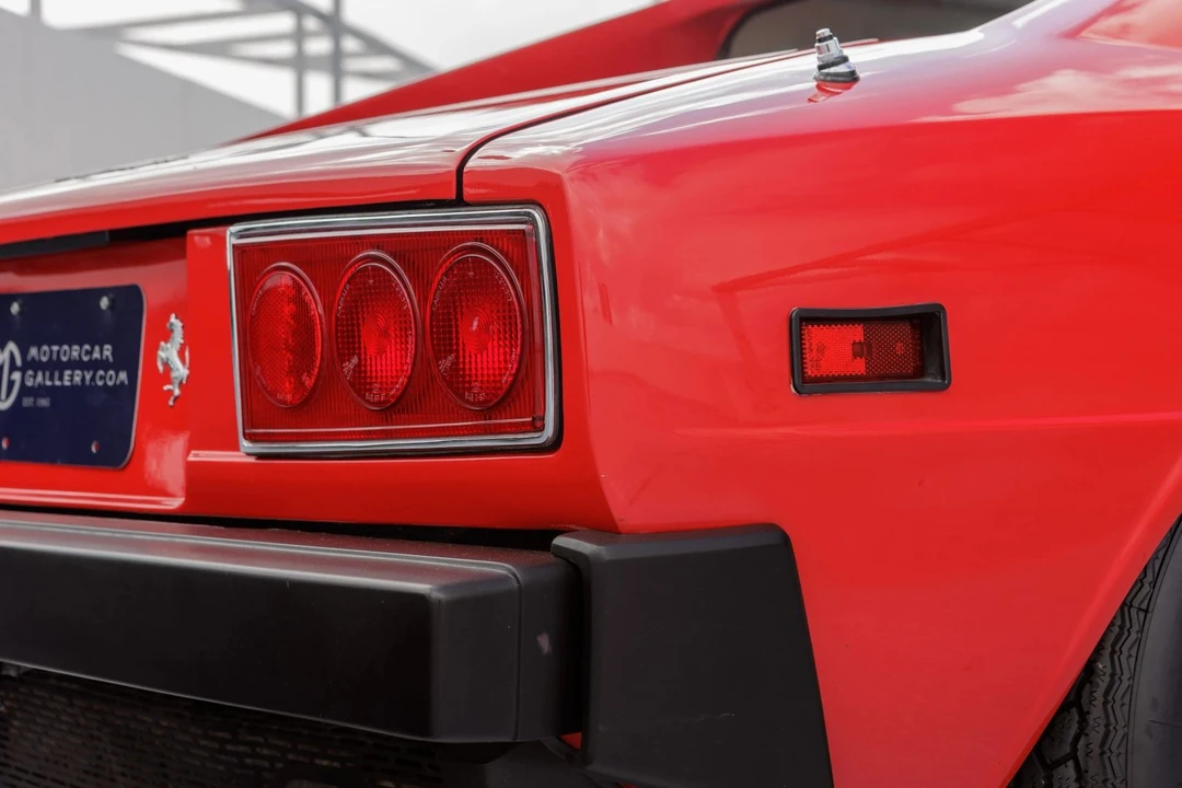 1977 Ferrari 308 GT4 - Image 26 of 31