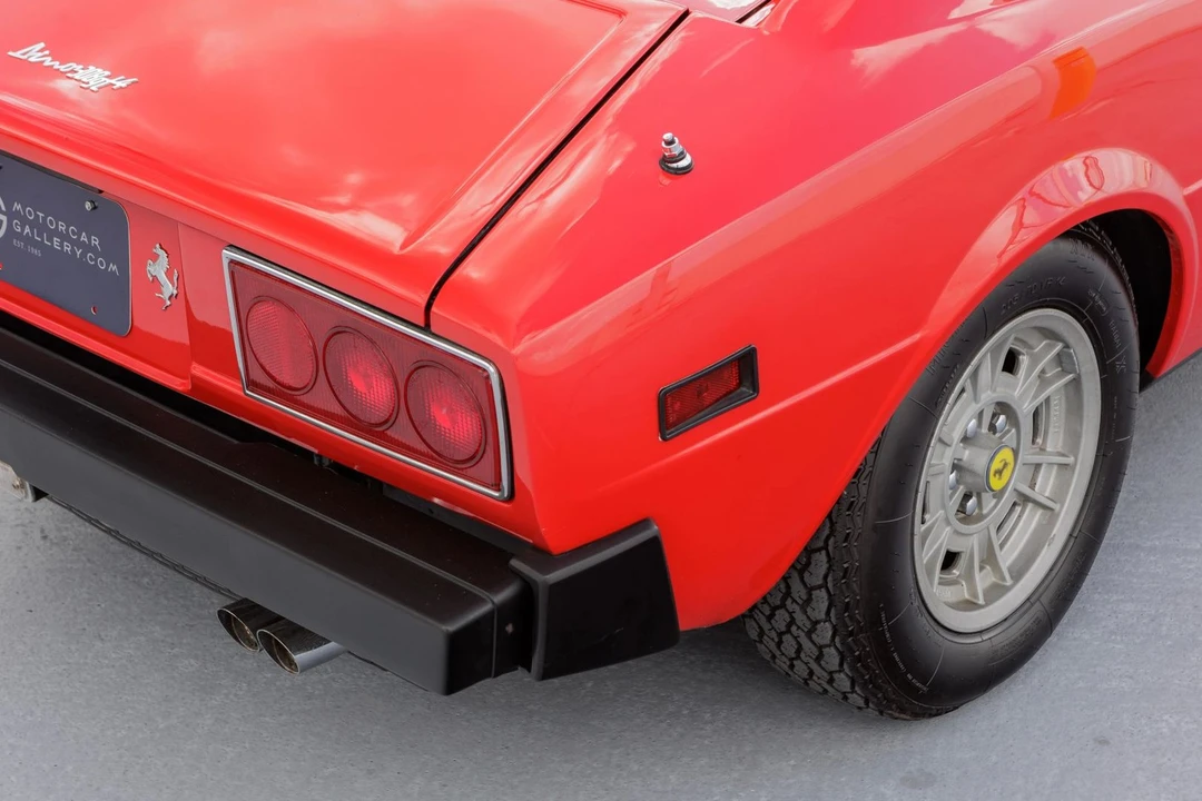1977 Ferrari 308 GT4 - Image 29 of 31
