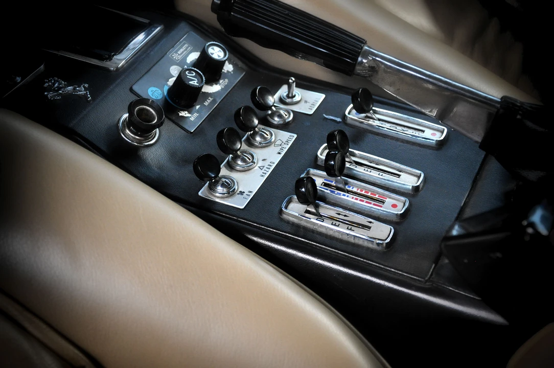 1977 Ferrari 308 GTB - Image 10 of 22