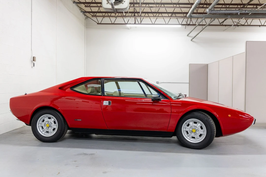 1977 Ferrari 308 GT4 - Image 11 of 31
