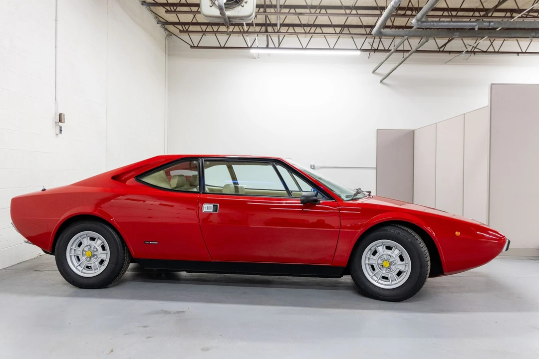 1977 Ferrari 308 GT4 - Image 12 of 31