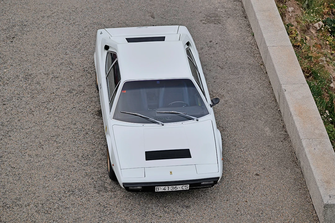 1977 Ferrari 308 GT4 - Image 27 of 31