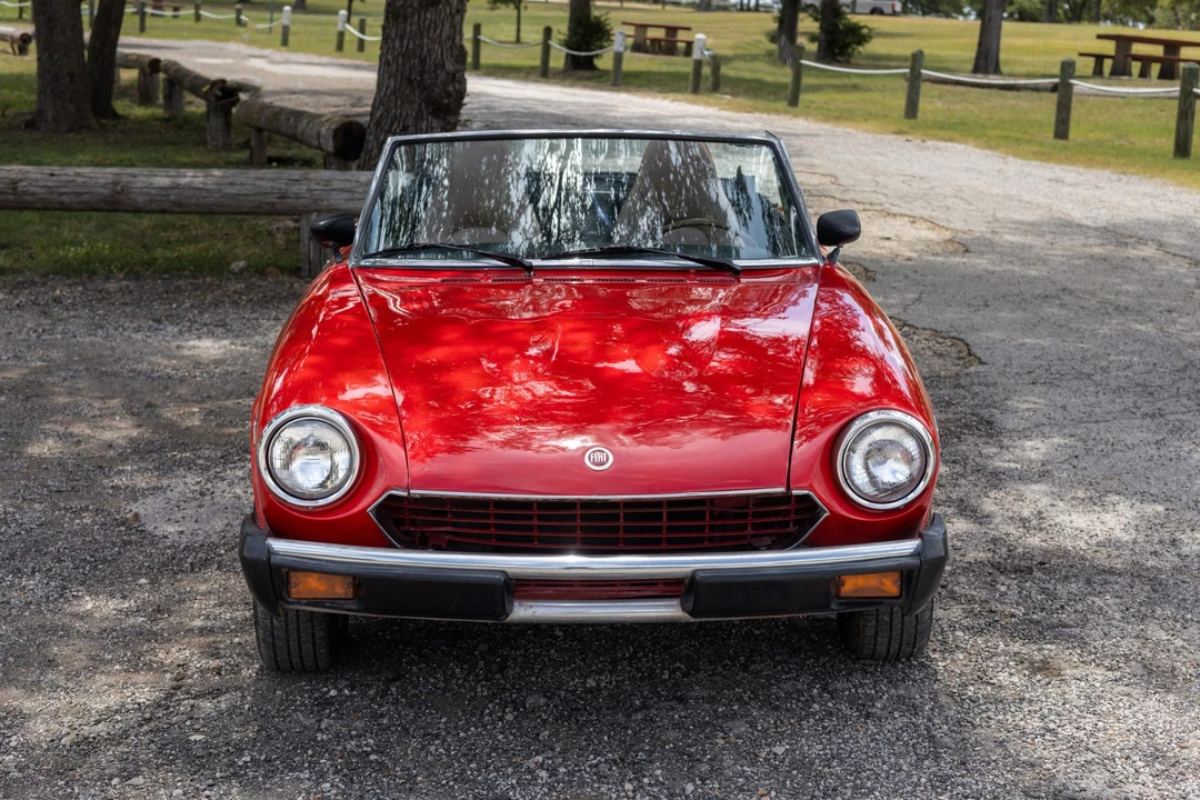 1977 Fiat 124 Sport Spider - Image 18 of 31