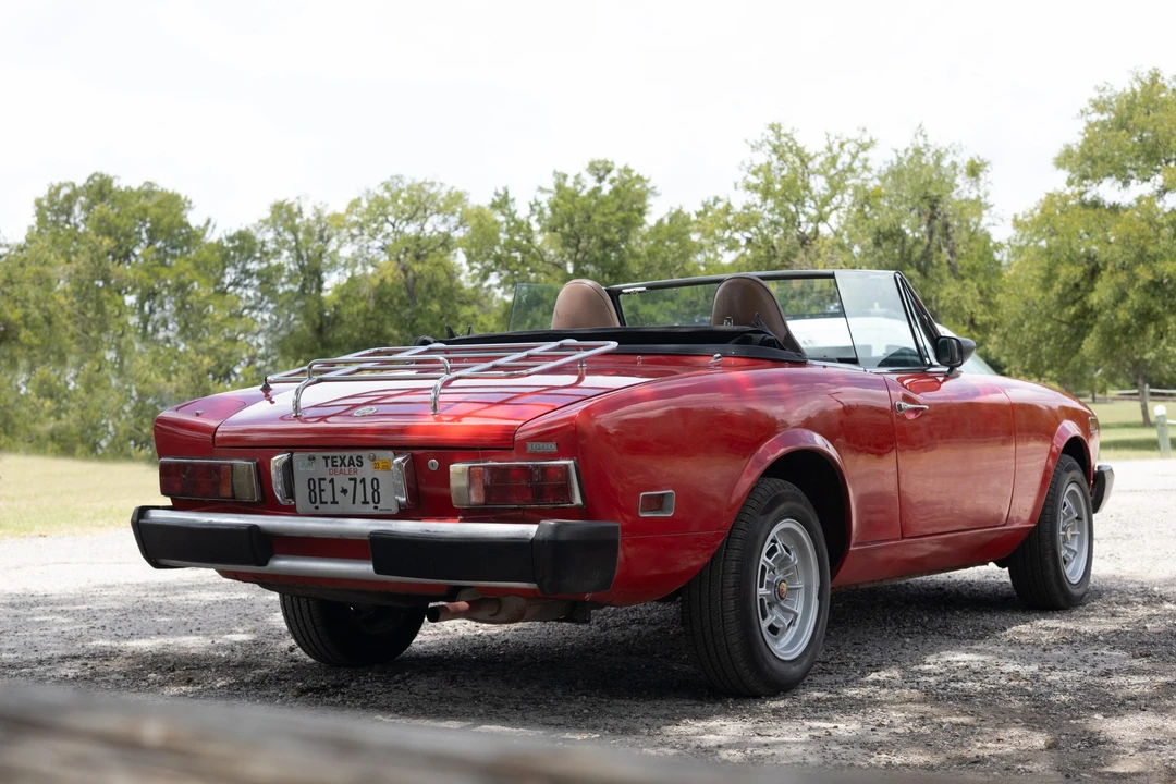 1977 Fiat 124 Sport Spider - Image 24 of 31