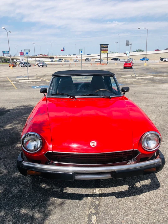 1977 Fiat 124 Sport Spider - Image 28 of 31
