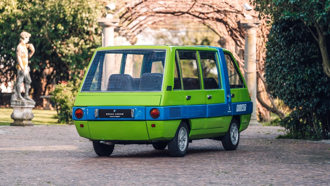1977 Bertone - Image 5 of 31