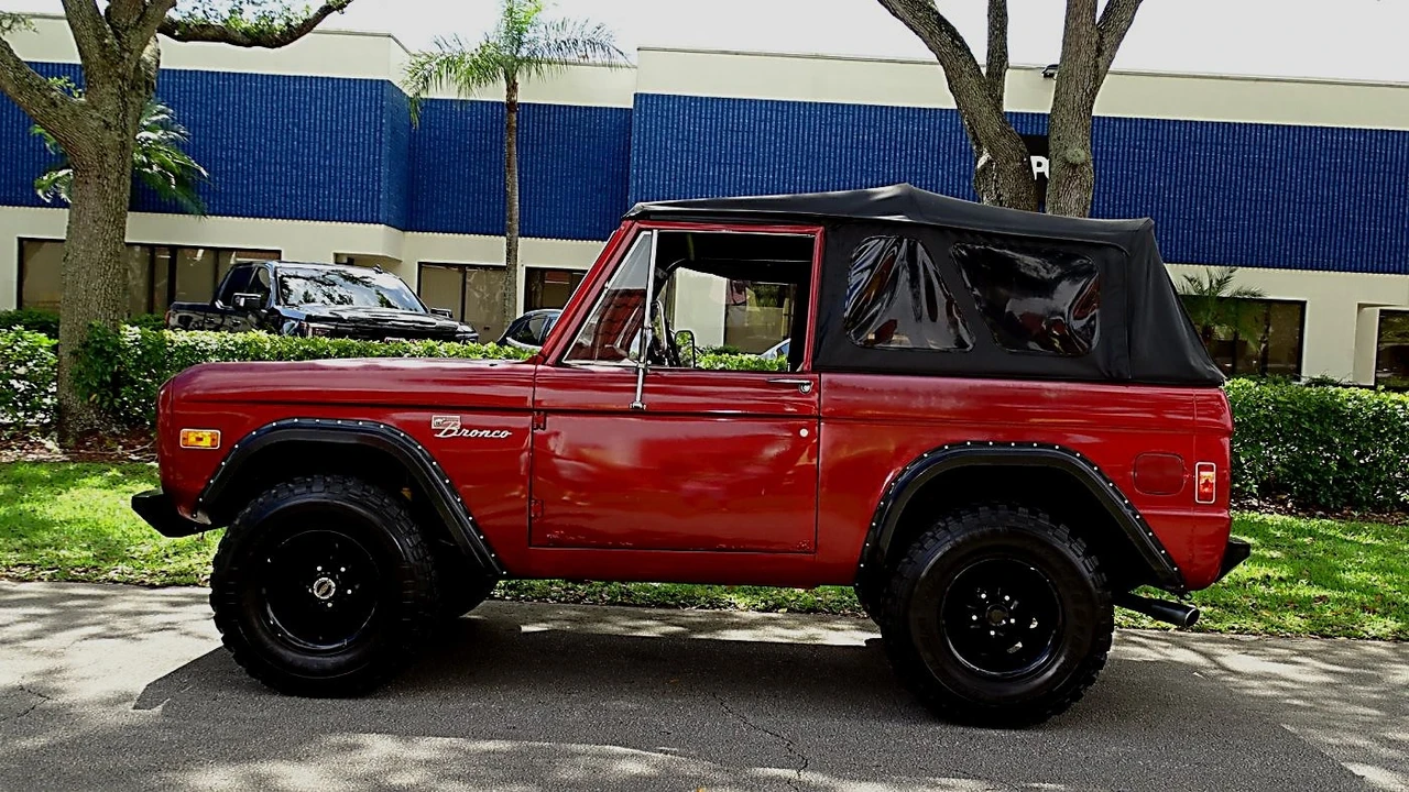 1977 Ford Bronco 1st Gen - Image 2 of 21