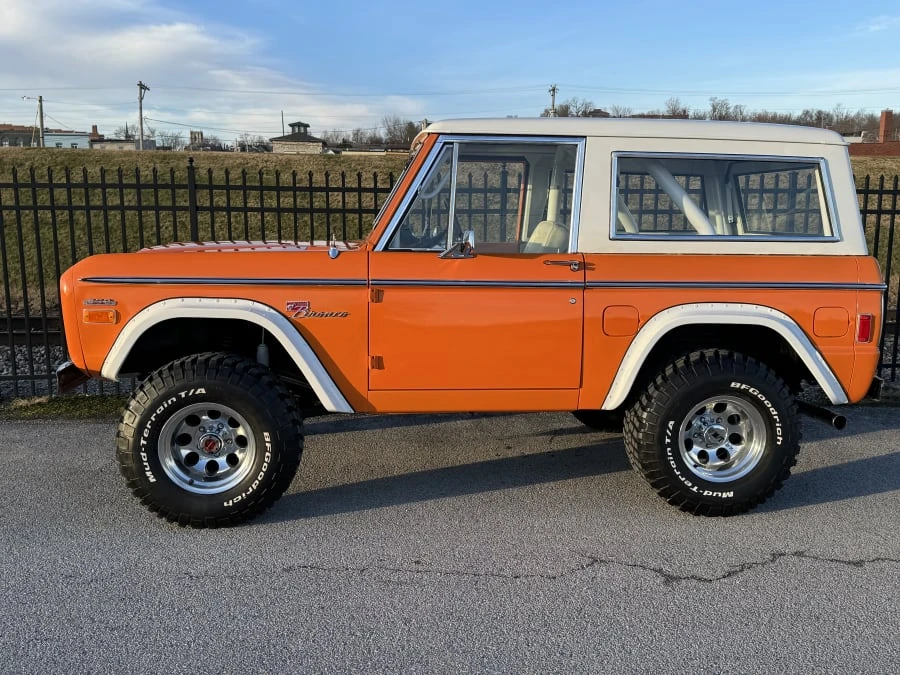 1977 Ford Bronco 1st Gen - Image 2 of 8