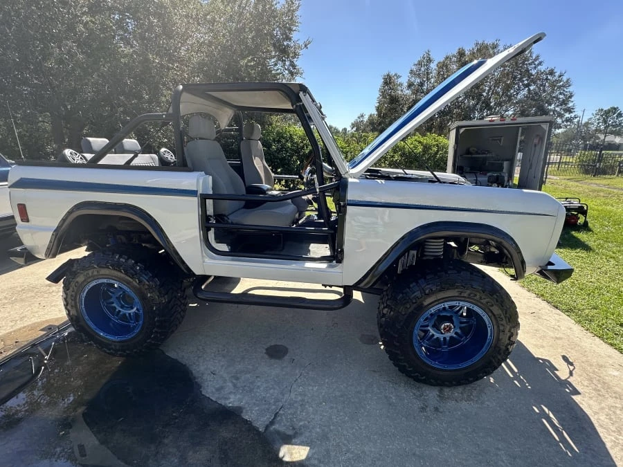 1977 Ford Bronco 1st Gen - Image 2 of 8