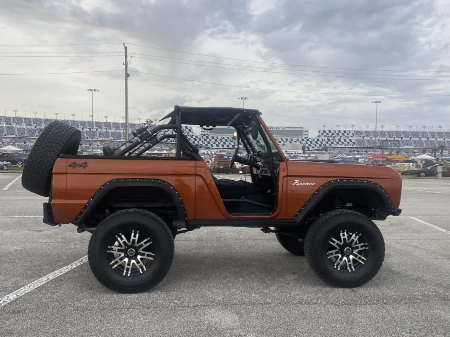 1977 Ford Bronco 1st Gen - Image 2 of 20