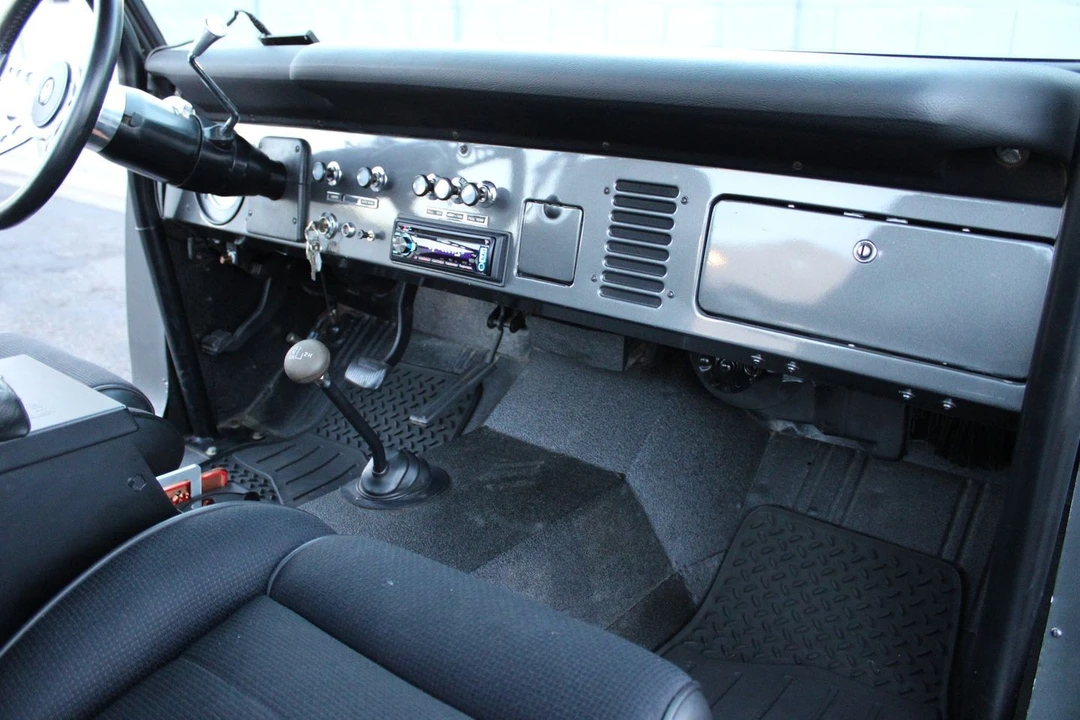 1977 Ford Bronco 1st Gen - Image 29 of 31