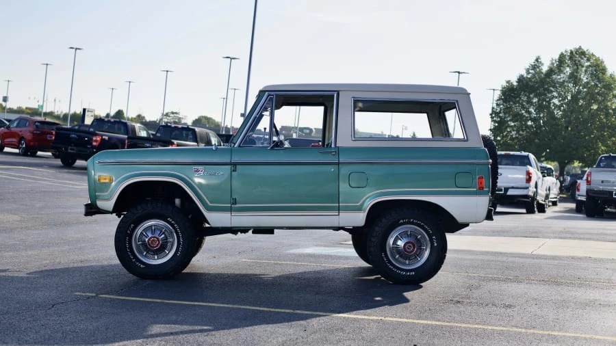1977 Ford Bronco 1st Gen - Image 2 of 31