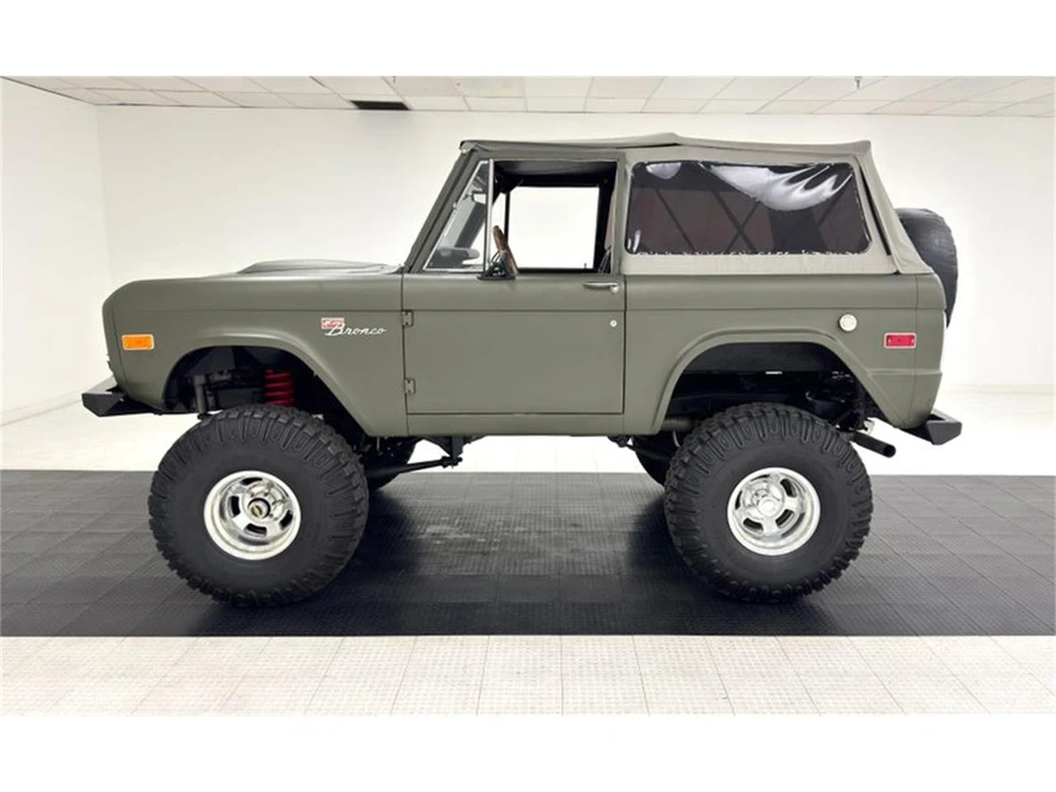 1977 Ford Bronco 1st Gen - Image 2 of 31
