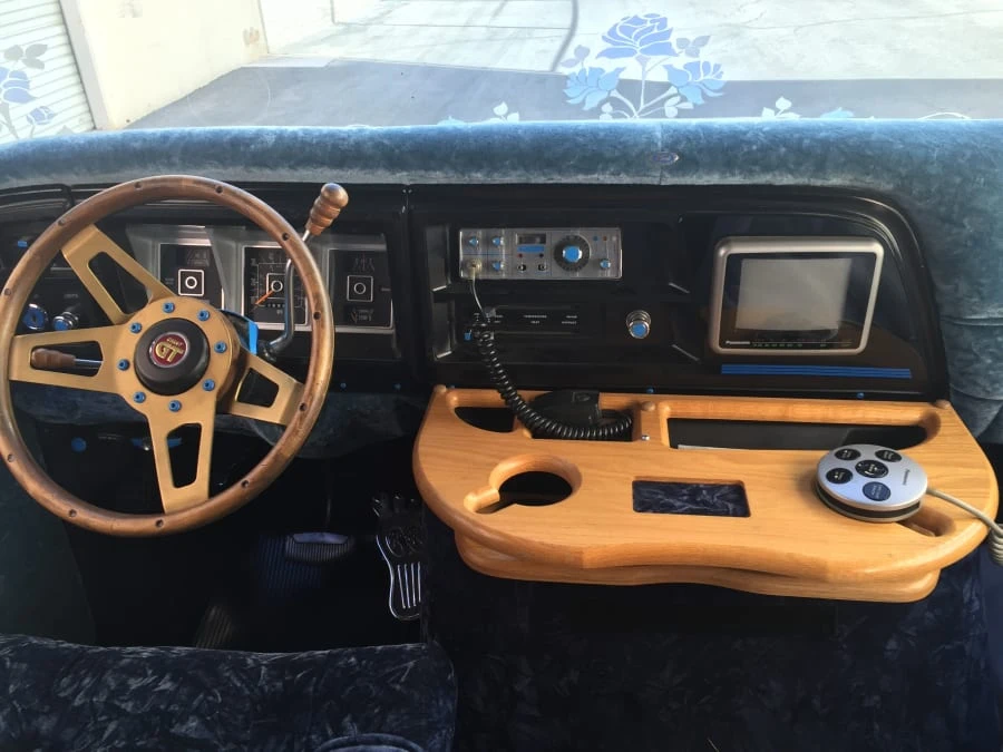 1977 Ford Econoline Van - Image 3 of 12