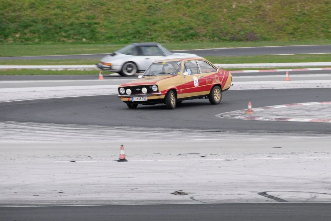 1977 Ford Escort - Image 11 of 31
