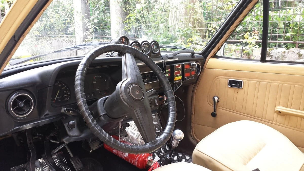 1977 Ford Escort - Image 22 of 31