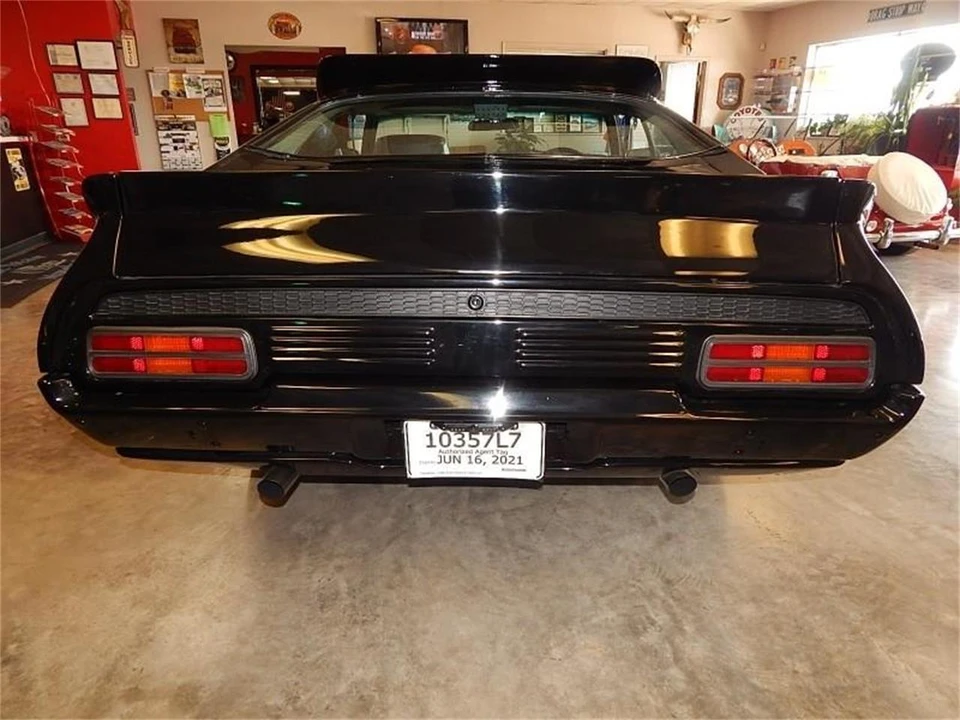 1977 Ford Falcon - Image 27 of 31