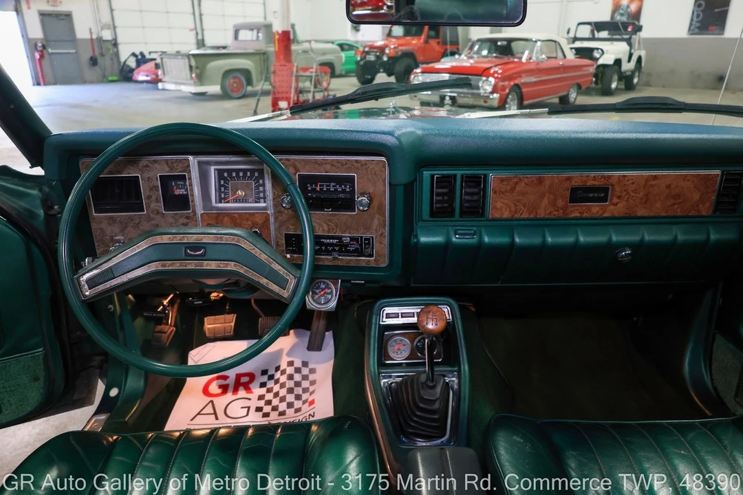 1977 Ford - Image 16 of 31