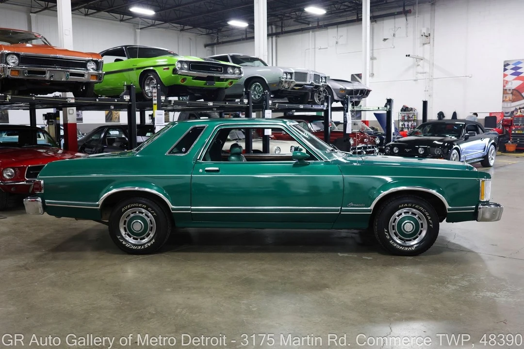 1977 Ford - Image 8 of 31