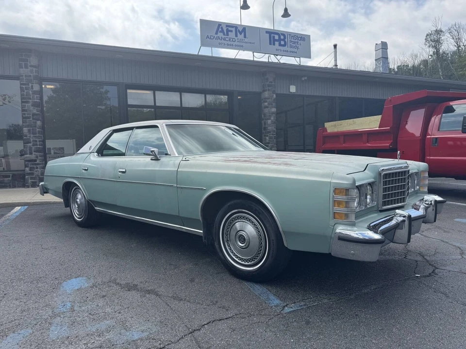 1977 Ford LTD - Image 2 of 15