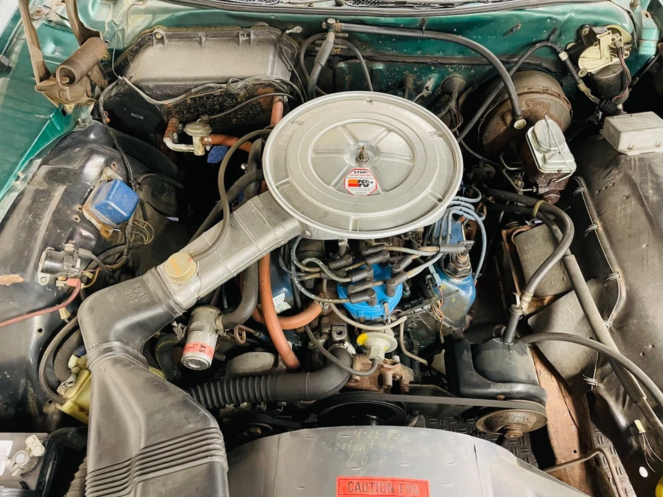 1977 Ford LTD - Image 16 of 21