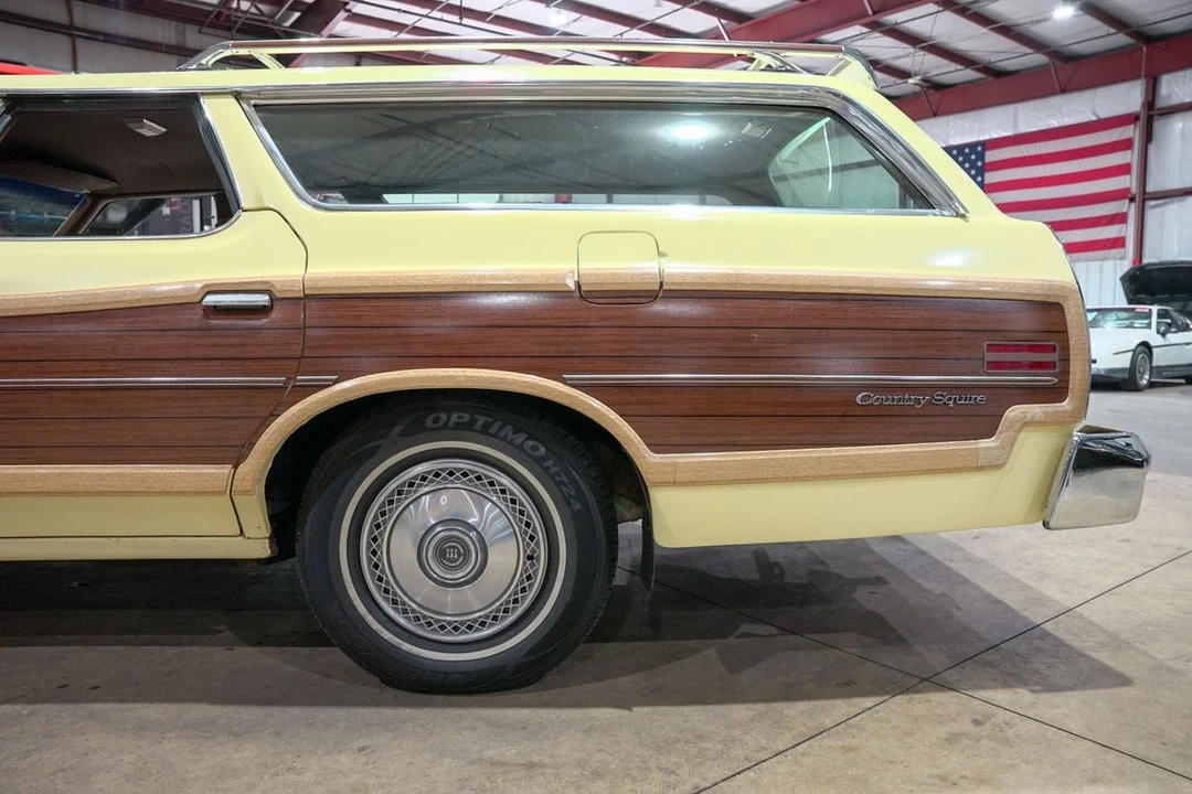 1977 Ford Country Squire - Image 3 of 31