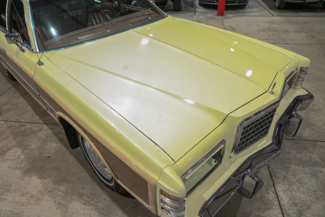 1977 Ford Country Squire - Image 18 of 21