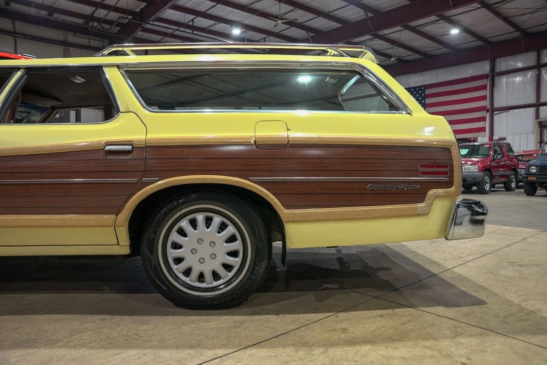 1977 Ford Country Squire - Image 5 of 21
