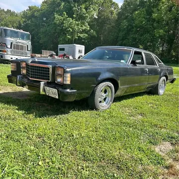 1977 Ford LTD