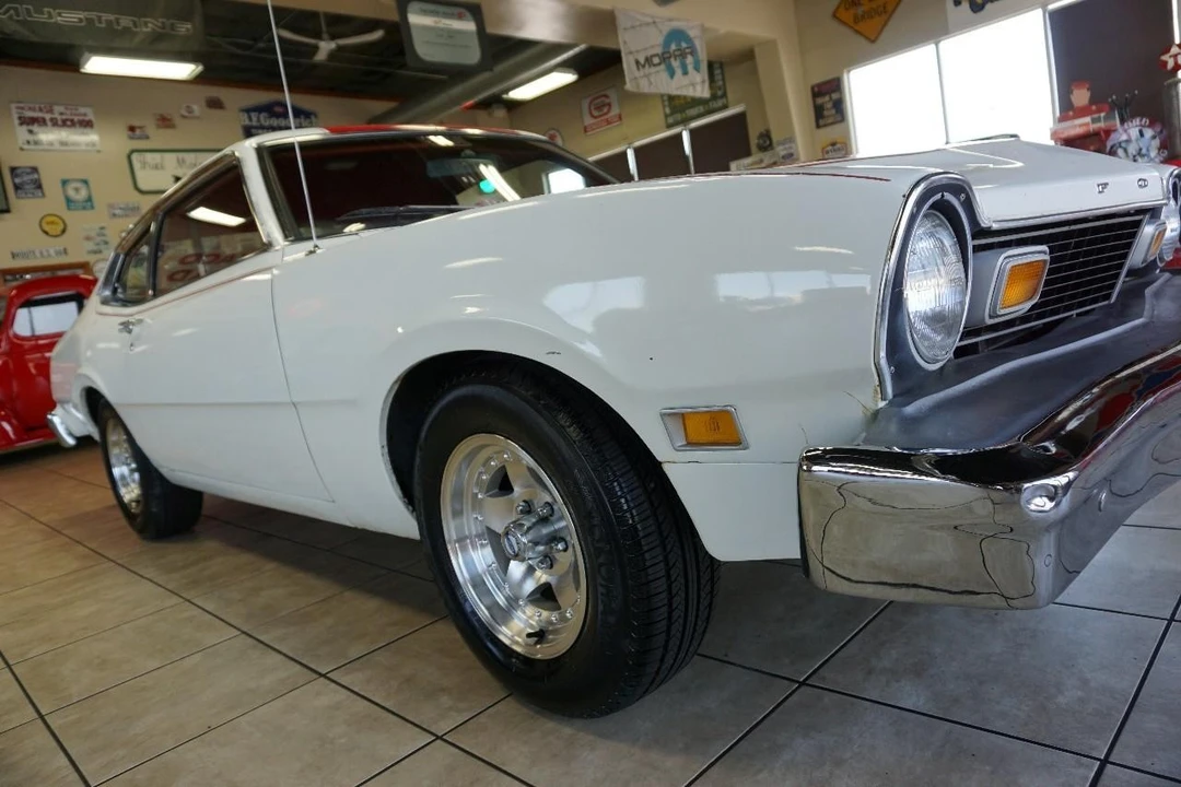 1977 Ford Maverick Sedan - Image 21 of 31
