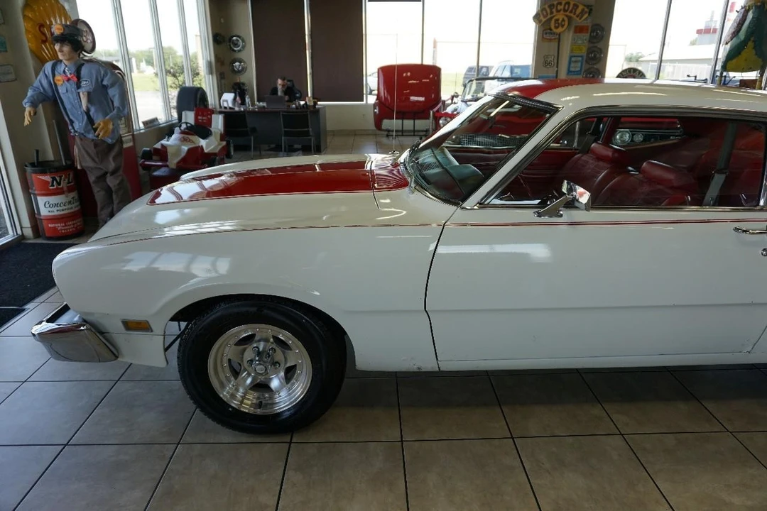 1977 Ford Maverick Sedan - Image 4 of 31
