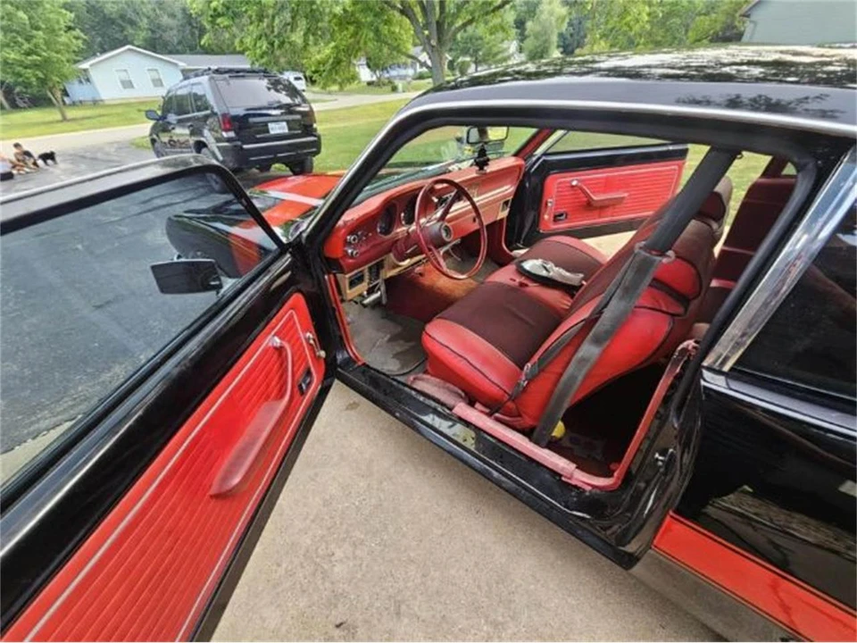 1977 Ford Maverick Sedan - Image 6 of 10
