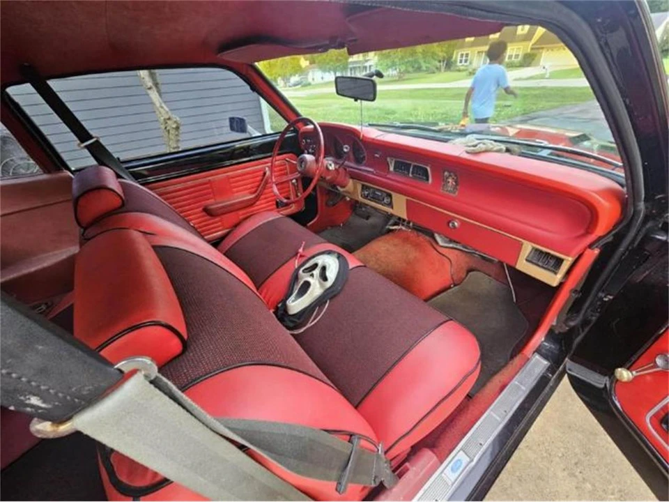 1977 Ford Maverick Sedan - Image 7 of 10