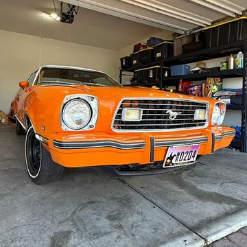 1977 Ford Mustang Coupe 2D