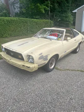 1977 Ford Mustang Coupe 2D