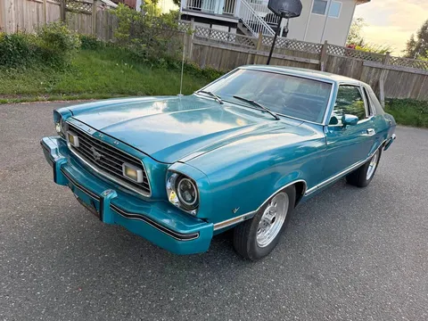 1977 Ford Mustang