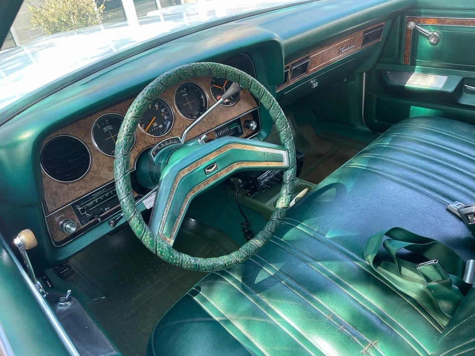 1977 Ford Thunderbird 7th Gen - Image 9 of 16